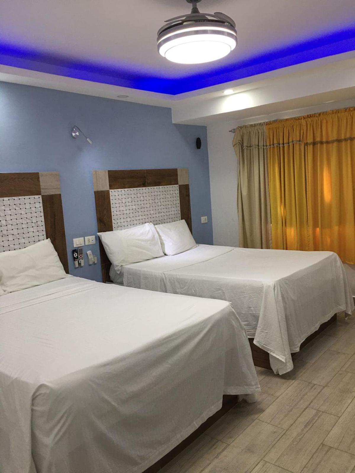 Hotel Restaurant Hamilton Boca Chica Zewnętrze zdjęcie